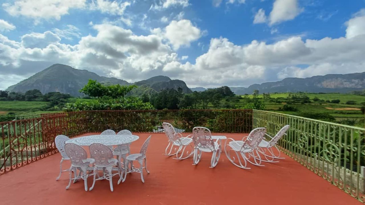 Rooftop-casa-JMC-Vinales-Om-Stay-3